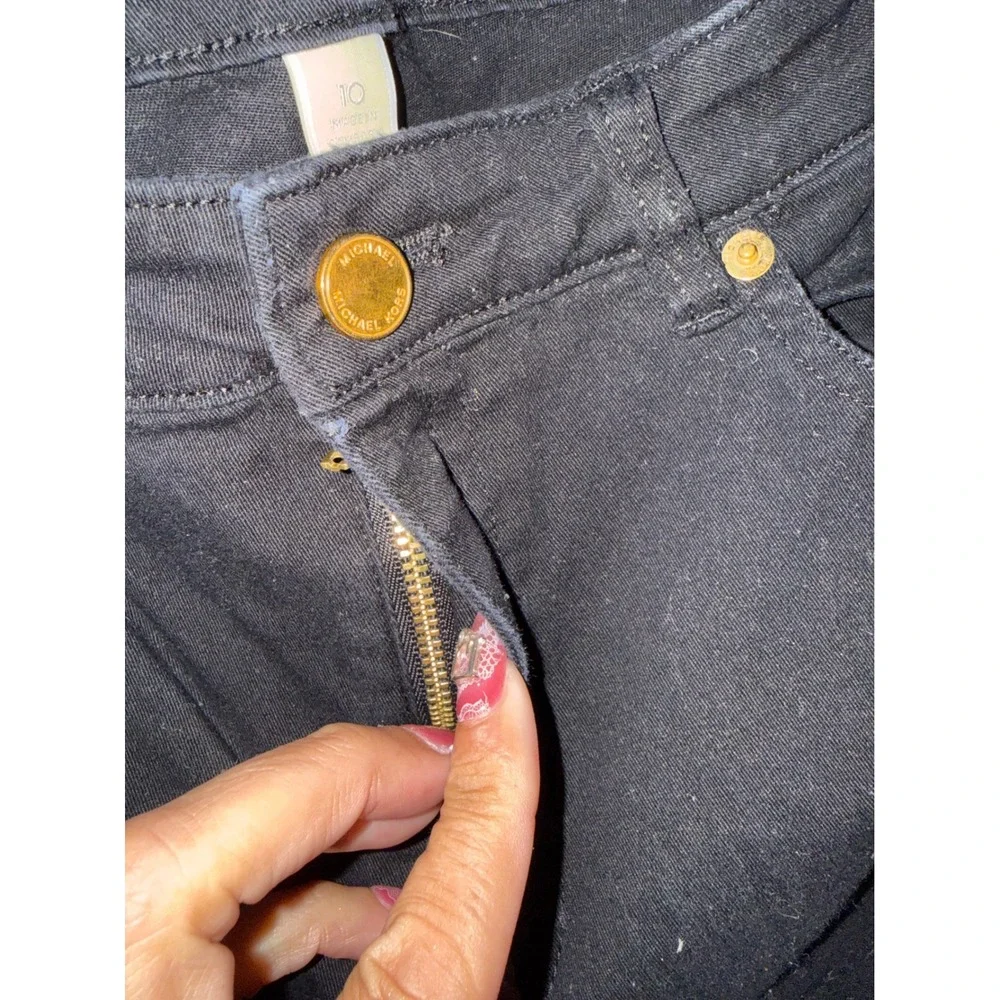 Michael Kors Womens Black Skinny Jeans Gold Hardware Size 10 Mid Rise Minimalist